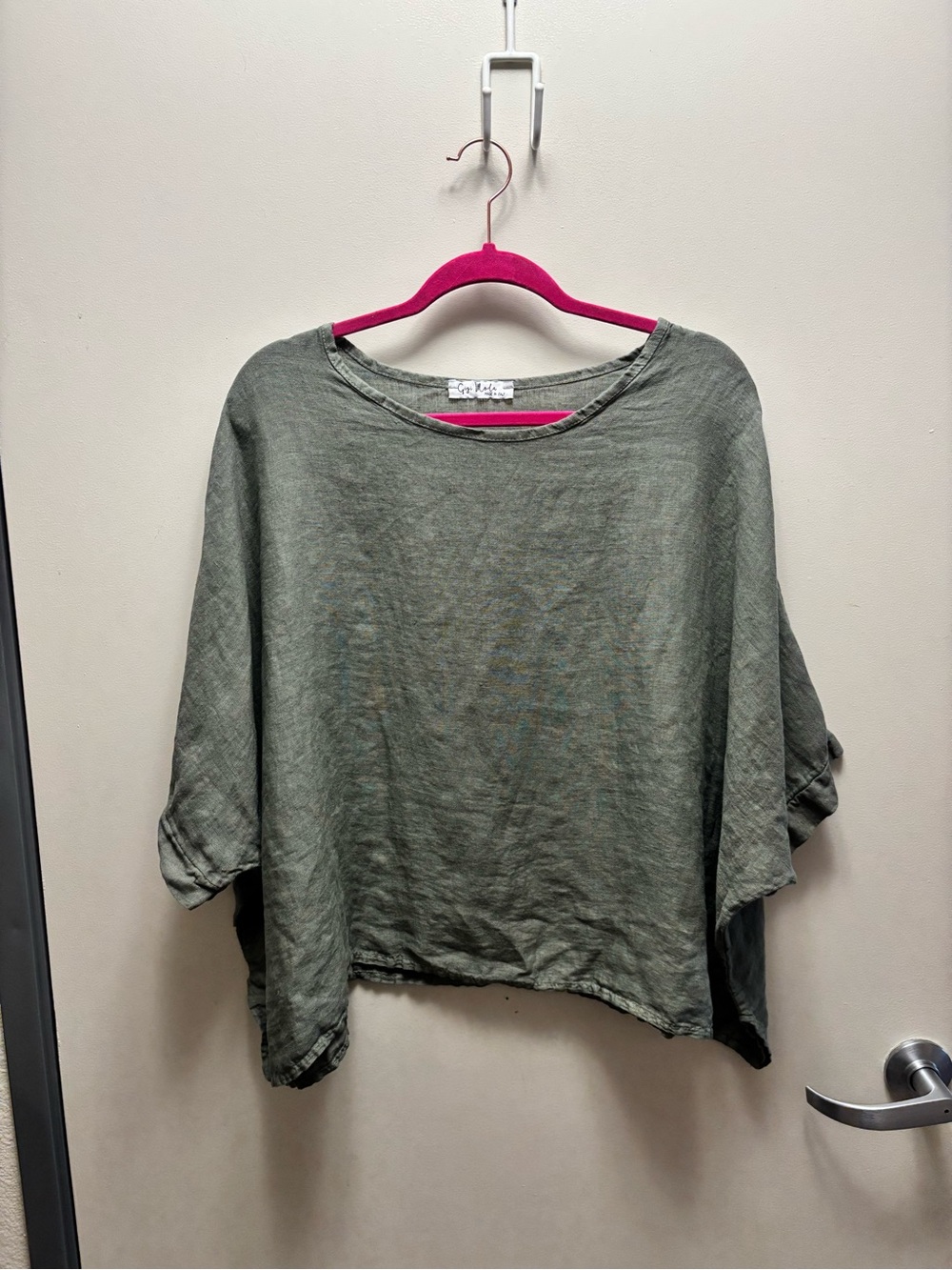 Gigi Moda 100% Linen one size poncho Top